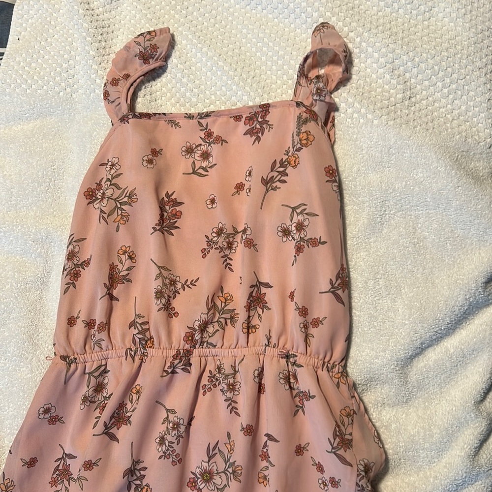 Pink dress